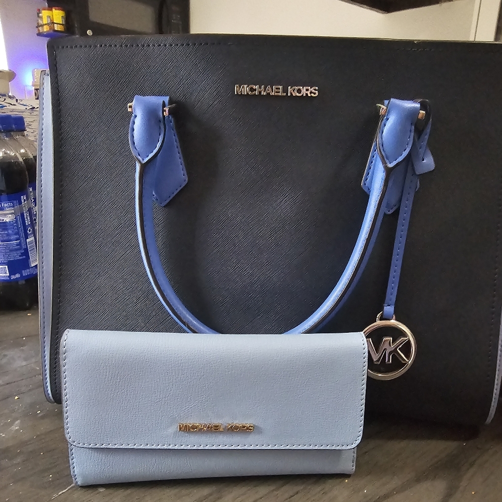 Blue Michael Kors purse & wallet